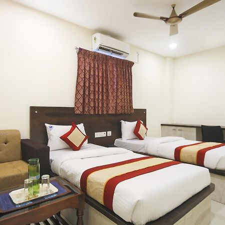 Balaji residency Hotel Chennai Bagian luar foto