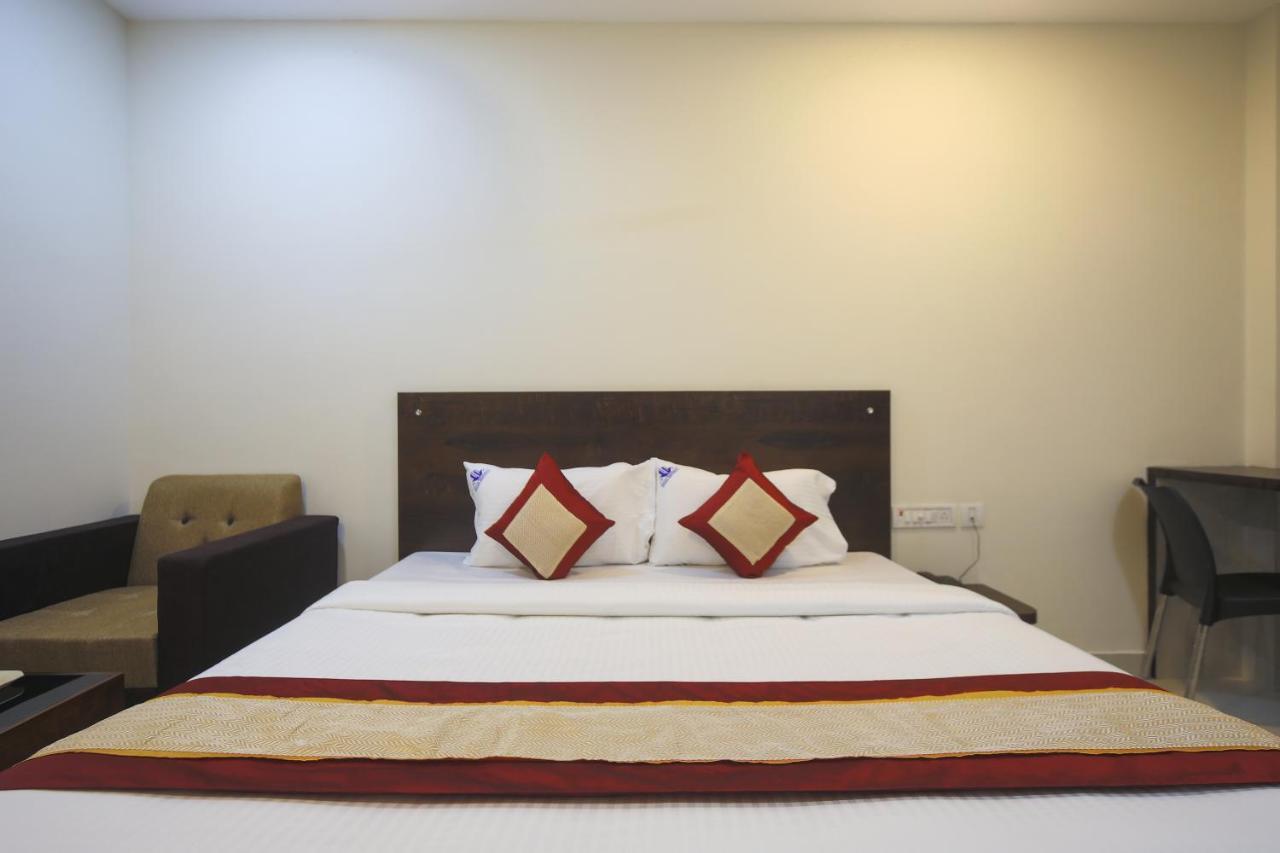 Balaji residency Hotel Chennai Bagian luar foto